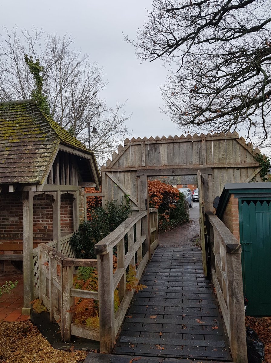 Take a stroll around the scenic gardens at <a href="/KingJohnsHouse/">King John's House</a> this December and stop at Miss Moody's Tudor Tea Room for some special festive treats after! 🍂☕️

They close on the 23rd December for Christmas so be sure not to miss out!

For more info click👉 kingjohnshouse.org.uk