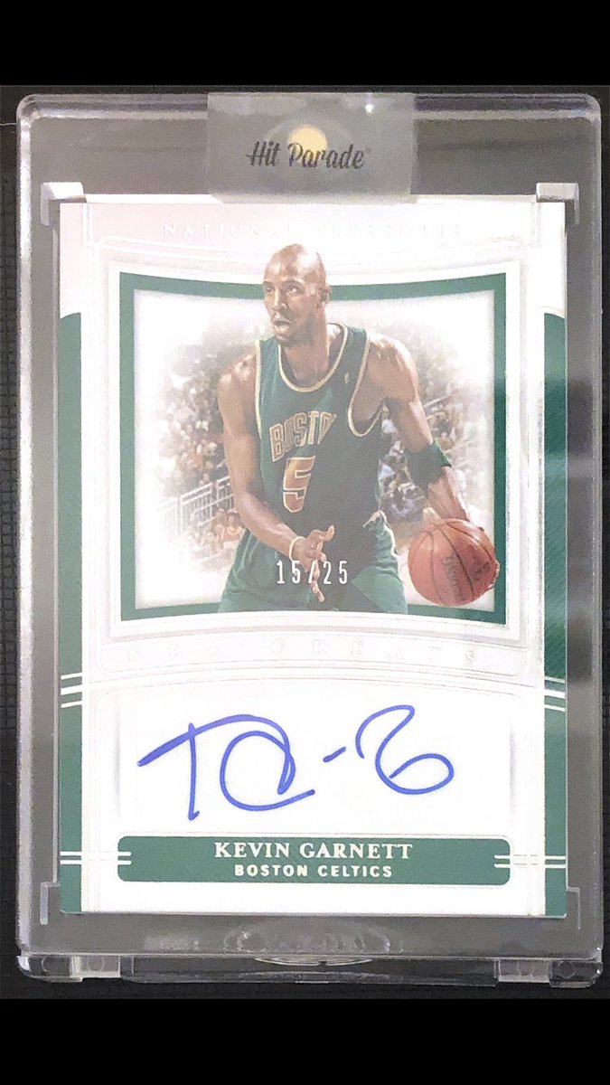 CardCollector93 tweet picture