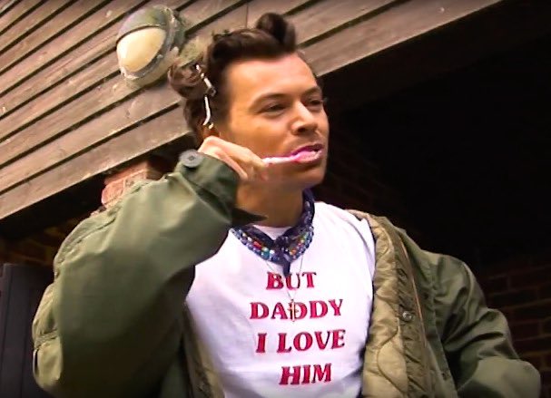 Harry Styles and Shawn Mendes as each other; a thread.