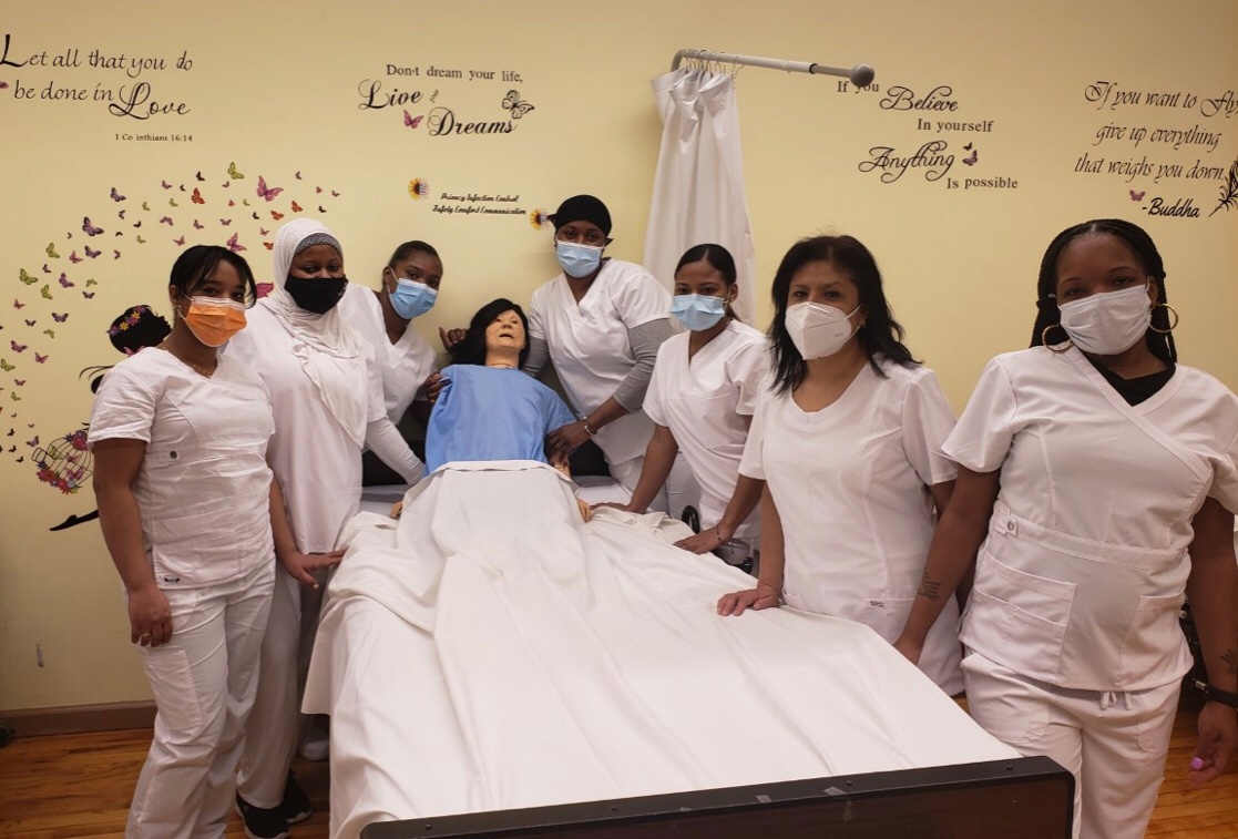 TimLisante's tweet photo. CERTIFIED NURSE ASSISTANT 23 GRADUATES passed written/practical exams Now:jobs orientation:TriboroCtr NursingHome & HarlemCtr NursingHome/Shoutout CNA teachers Meloddee Armstrong/Milagros Hall/Principal Gloria Williams AdultEd School5 @DOEChancellor @ACCESS_NYCDOE @d79SuptZweig https://t.co/40Qf9vcBFQ