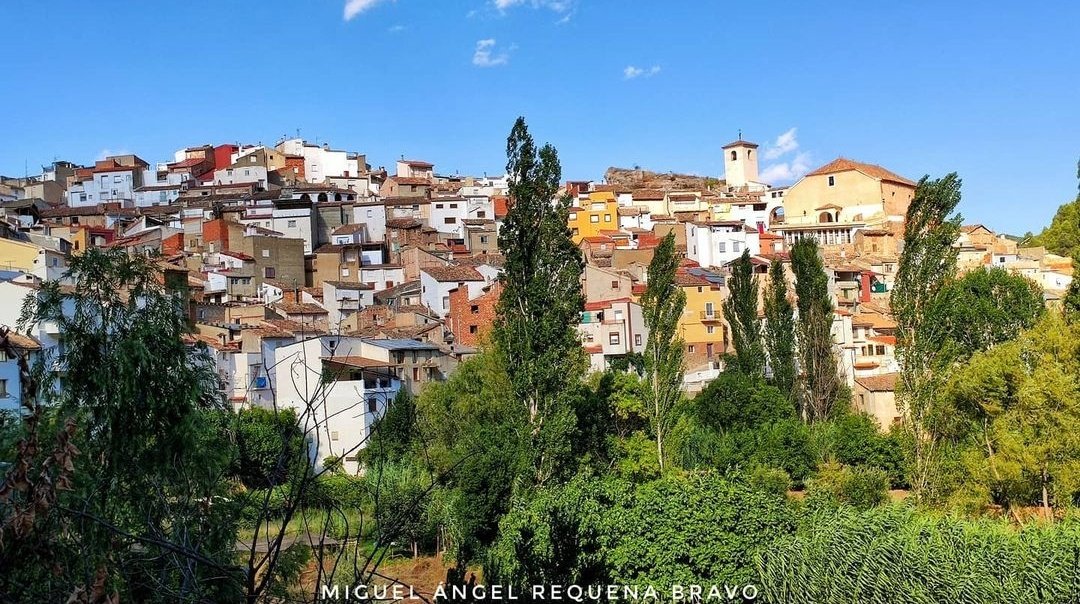 MeteoHellin's tweet photo. 📩Bogarra se encuentra como finalista en El Pueblo Más Bonito de Castilla-La Mancha (@ElPuebloCMM). En un entorno de singular belleza en plenas sierras de Alcaraz y Segura, bien merece un voto a través de este enlace --> https://t.co/4hwyqJqBLv #Albacete https://t.co/2kNkHR1zl2
