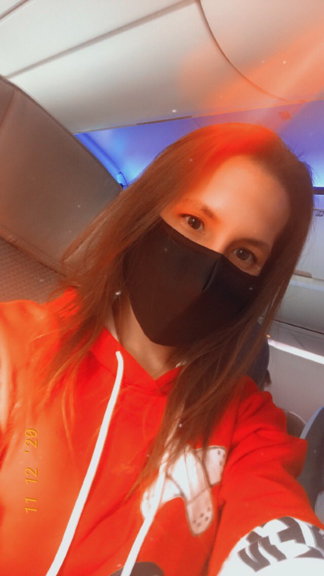 HelloFall_av's tweet image. Hawaii here I come!! But I still wish I could be playing and streaming Genshin Impact with my friends!! 🤫