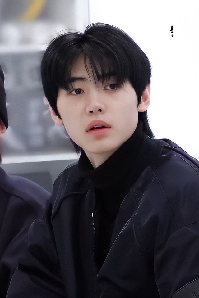 andee on Twitter "☀️ sunsun au ☀️ where in park sunghoon, the campus