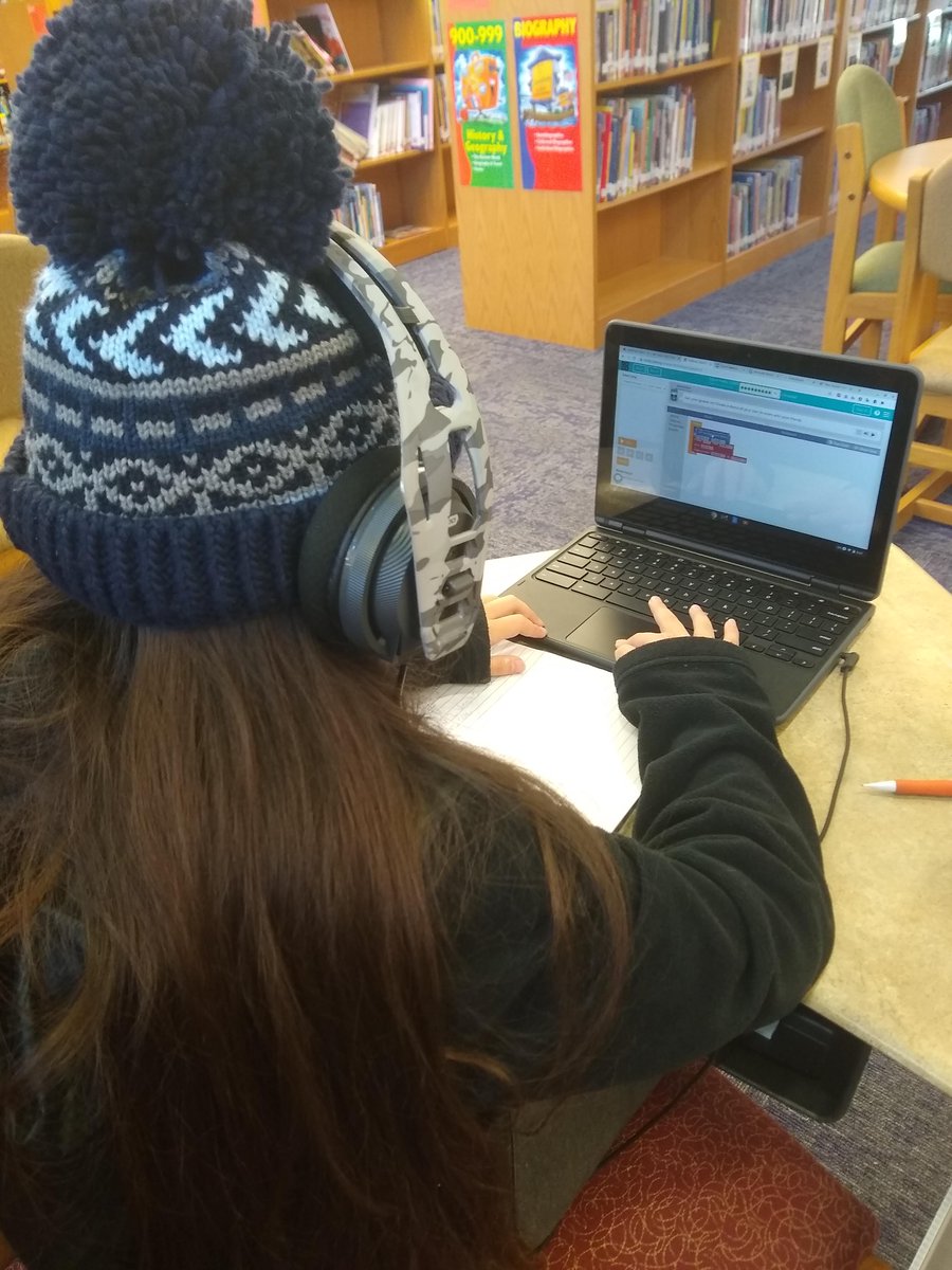 PerezReads's tweet image. The #HourOfCode is in full swing @Perez_Elem. As one 5th grader said, &quot;This is TOO fun!&quot; #csforall #HourOfCode2020 @hourofcode @joshfunkbooks @codeorg @kodable @gotynker @BitsboxKids @BotLogicus @CodeMonkeySTU @Ozobot @LEGO_Education @AustinISD_STEM @vkajones