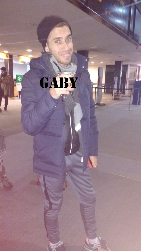 GabyChiliF's tweet photo. Por acá se te extraña tanto, @CHILI_FZ !
Ojalá pronto todo vuelva a la normalidad, así puedo viajar a verte! 😃😃😃😃
¡Te quiero! https://t.co/GVqFCav1gI
