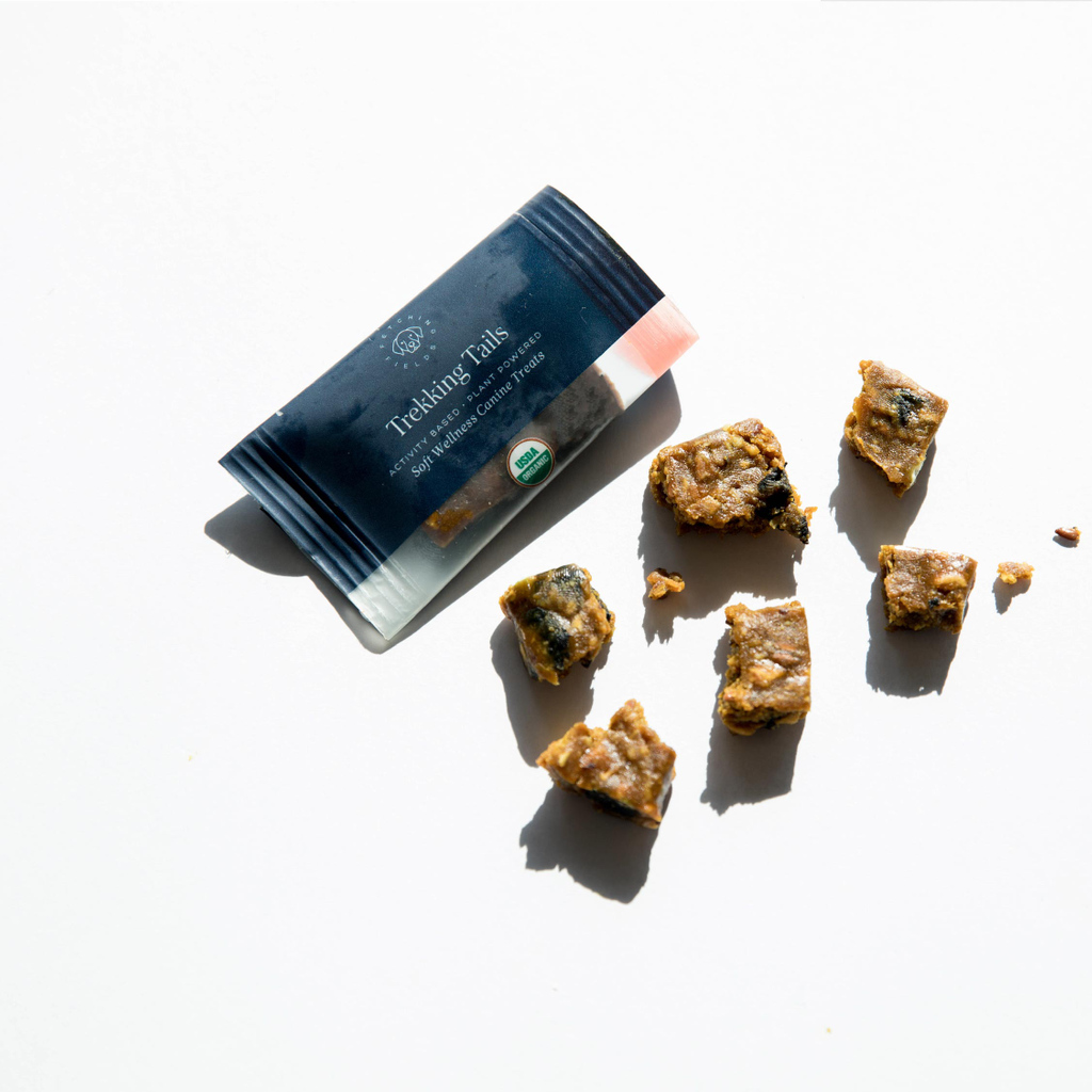 Break it down! 🐶   All of our treats can be broken down individually to suit different dog breeds, training exercises, and excursions! 🌱 🐾 
Grab your trial or puptastic stocking stuffers today!