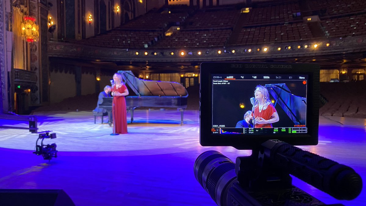 We recently had the opportunity to shoot the FW Holiday Spectacular! This is a fundraiser concert showcasing artists and organizations in Fort Wayne and Indianapolis to help raise money to support them. To donate or learn more, follow the link: fwspectacular.com