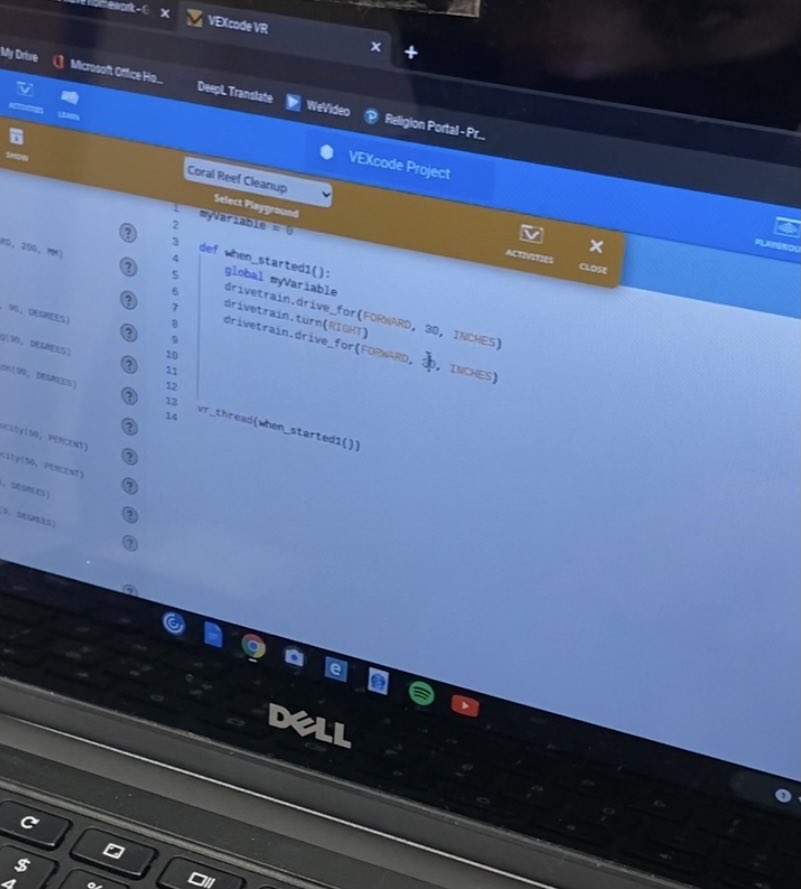MrsABelmonte's tweet image. S’s @StMargaretDP block coding and using Python to code their VR Robot in different playgrounds.  @VEXRobotics #dpguidance @DPTechTeam #HourOfCode2020