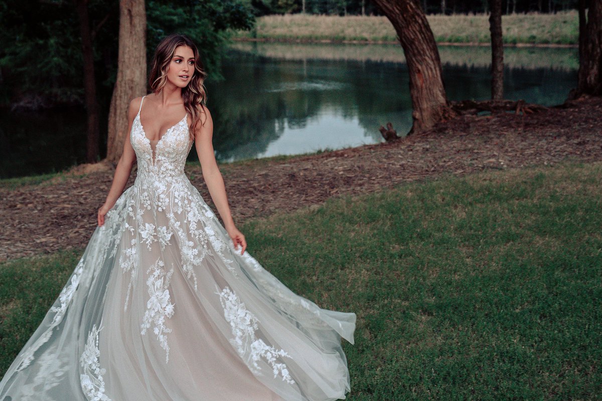 Fairy-tale Perfection ❤✨ #3400 by @AllureBridals