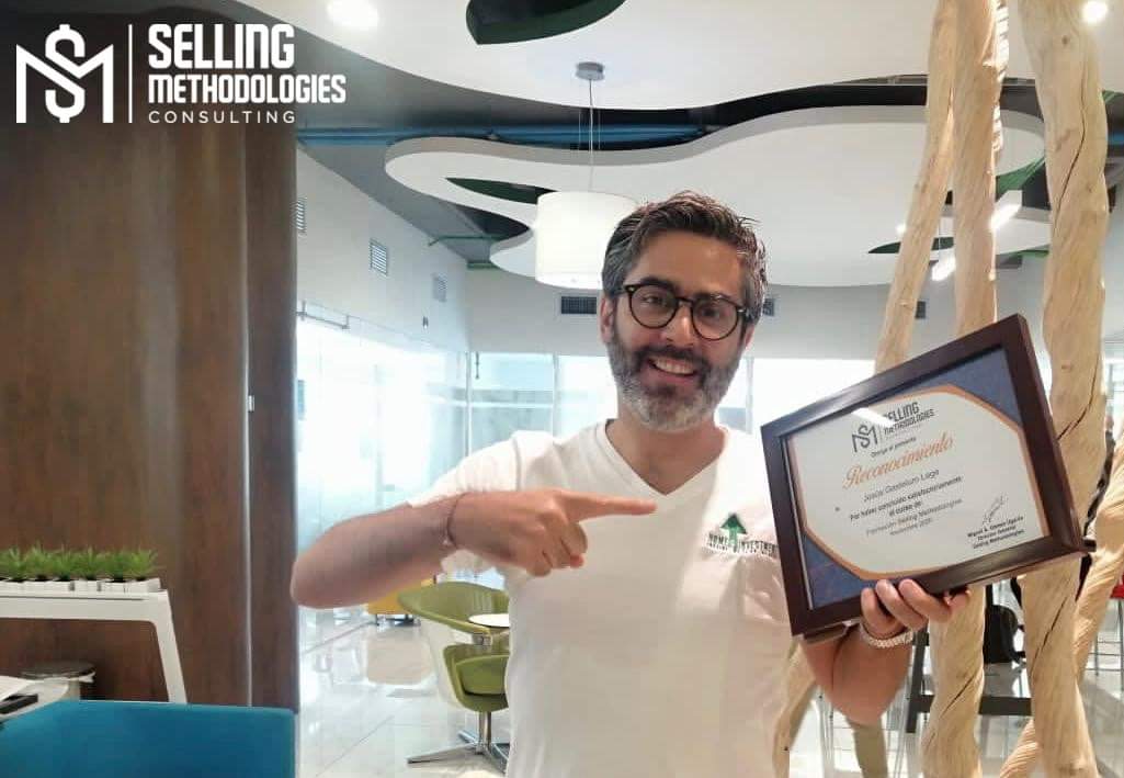 sellingmethodo's tweet photo. ¡Muchas felicidades @JesusGastelum fundador de @hogareinversion! 

Por finalizar su Formación en Ventas con Selling Methodologies Consulting.

¡Mucho éxito en todos tus proyectos! ✨

#SellingMethodologies #FormaciónEnVentas #Inmobiliarias #RealState #VentasInmobiliarias https://t.co/ExXXQufVhh
