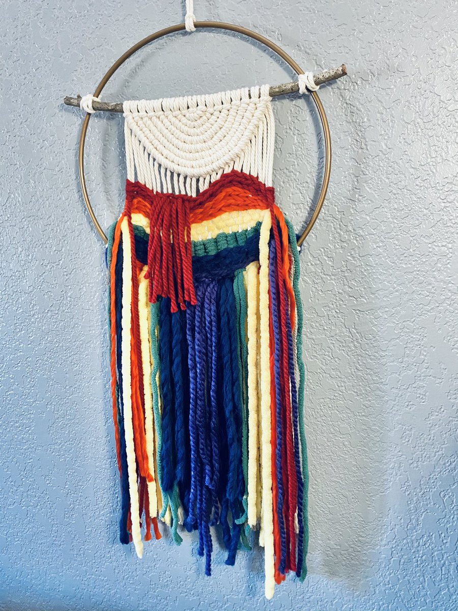 Showing my love of color in this piece!! Link in bio! Entire shop having 10% off sale! Link in bio! #macrame #macraweave #weave #handmade #etsy #etsyshop #etsyfinds #etsygifts #gift #GiftIdeas2020 #giftideas #christmasshoping #boho #bohohippie #moderndesign