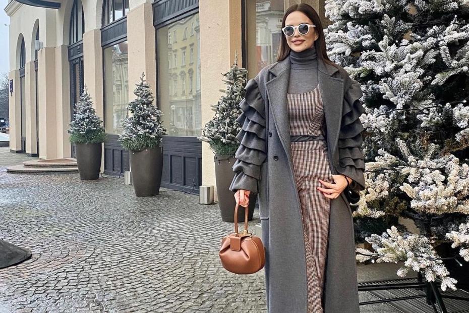 zenahr's tweet photo. Severina isfurala 'it kaput' od 26 tisuća kuna a ima i torbicu baš poput Meghan Markle: Max Marin kaput od kašmira i torbica koju uspoređuju s kultnom birkinicom Severinin su izbor za zimske dane, a outfitom je oduševila fanove koji imaju samo riječi hvale https://t.co/eZ7zhpldvM https://t.co/gO25Hv4Lvj