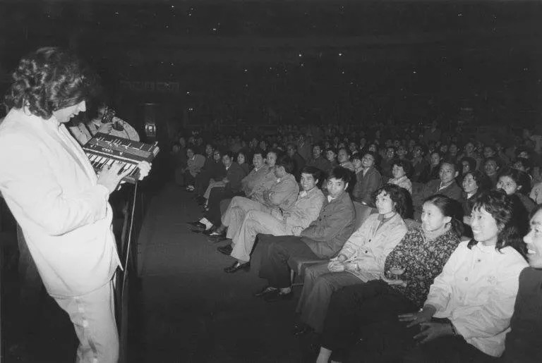 The first concert, in Beijing, was attended mostly by officials and military personnel. However, according to Jarre’s website, he went out before the next concert to hand-out tickets to citizens in the street to enable them to attend his other shows. https://www.sohu.com/a/250194349_100010427