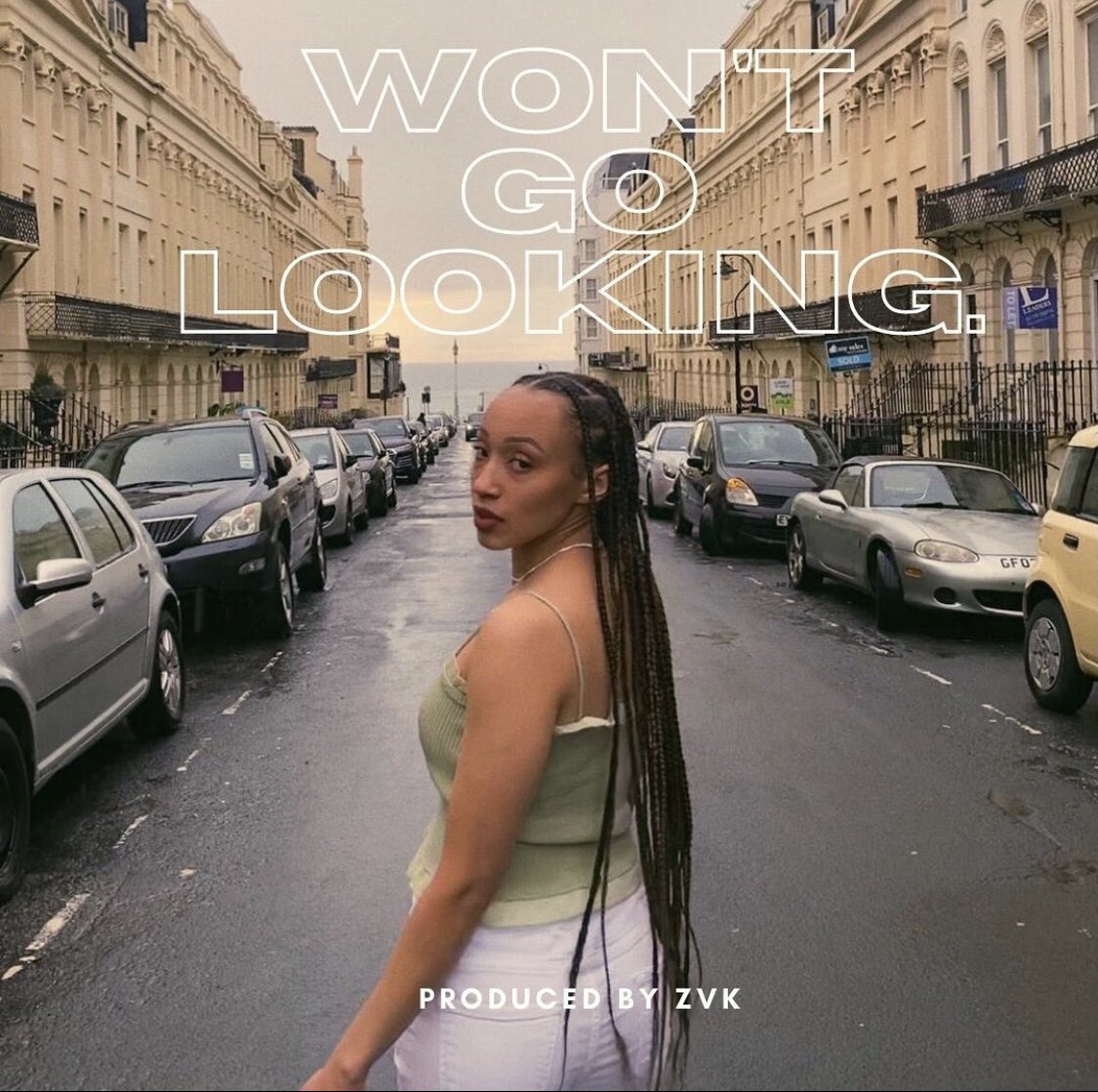 Larissa_Ken's tweet photo. my best friend’s debut single comes out in 5 days and I’m just warning ppl in advance: mute me if you don’t wanna know bc it’s all I’m gonna be tweeting about‼️
#WontGoLooking ▪️15th December▪️on all major platforms https://t.co/NWQNTA5UbY