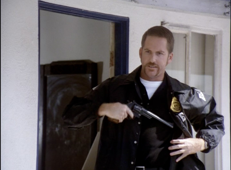 What you packin'?  That time I had the really big gun in #GardenOfEvil, starring #MalcolmMcDowell, #AngieEverhart and #RichardGrieco.  With #OliviaHussey, #KimMorganGreene, #RogerClinton and #PamelaBellwood.