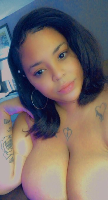 Real hair slay day 6/30 https://t.co/ExXdmViLZl<a href="/tag/wet"class="tags"><span>#wet</span></a><a href="/tag/tits"class="tags"><span>#tits</span></a><a href="/tag/sloppy"class="tags"><span>#sloppy</span></a>