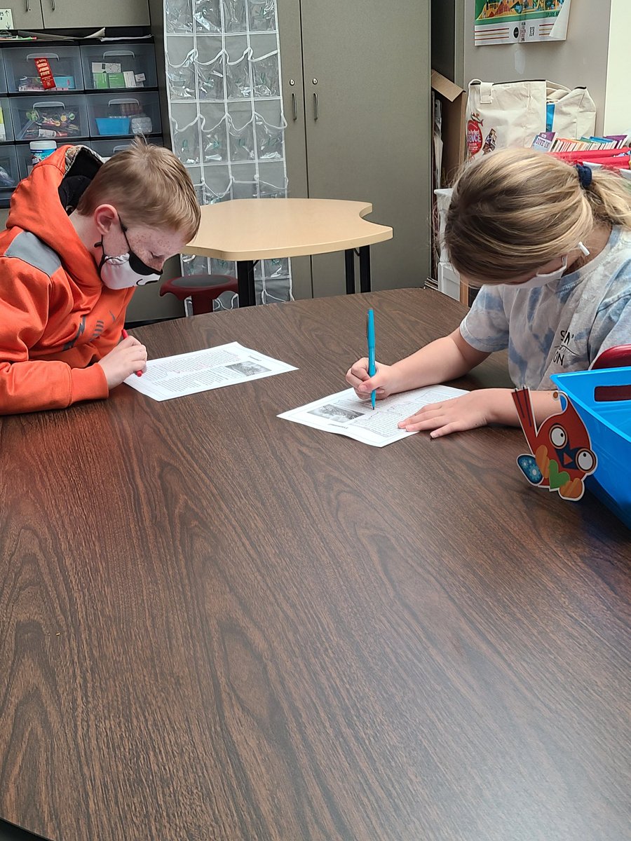 Codie visited our classroom today to watch us code our nonfiction articles!!! <a href="/metrics_WPS/">WPS METRICS Team</a> @JKESWPS <a href="/codeVirginia/">CodeVA</a>