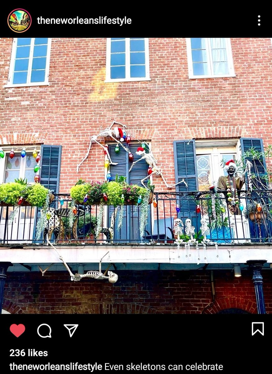 sabellelmt's tweet photo. #theneworleanslifestyle showing up how skeletons party in new orleans for Christmas https://t.co/653A2jdrr3