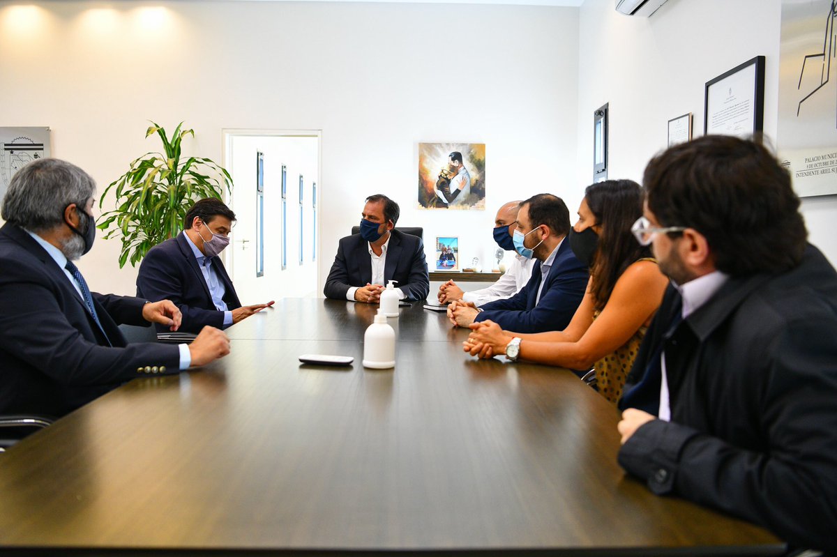 Importante reunión con el ministro de Trabajo de la Nación, Claudio Moroni, para potenciar los programas de empleo en nuestro distrito ➡️ https://t.co/mJ2bu6tyg8 https://t.co/OisrguAA1n