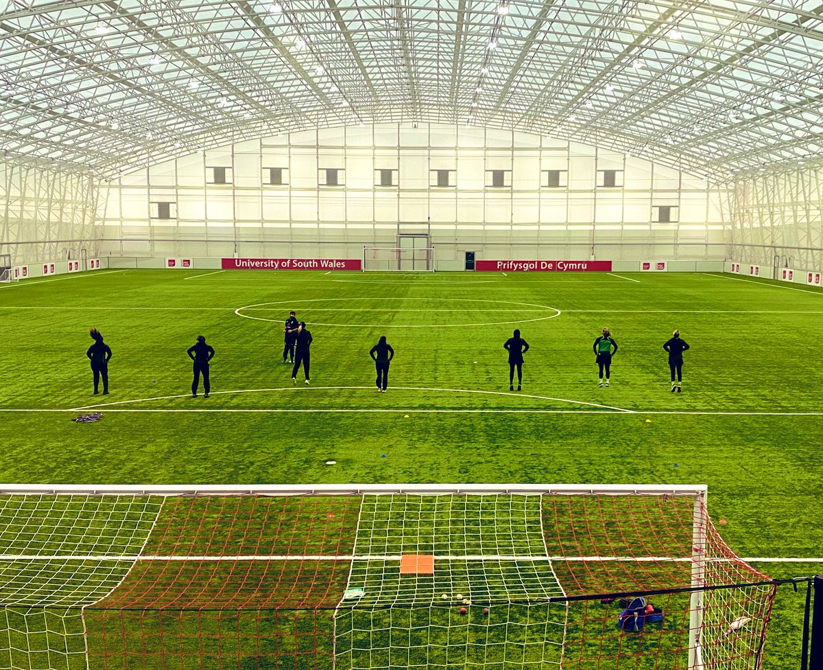 SomersetWomen's tweet image. A huge thank you to @USWSport for hosting the squad S&amp;amp;C &amp;amp; fielding session today - outstanding facilities to train in! Thank you 🙏🏻 #Stormtroopers 🌪🌪