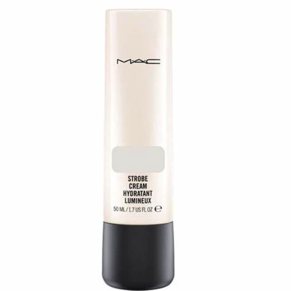 davelackie's tweet photo. Today's luxe makeup giveaway is one of MAC's best products: Strobe Cream in shade "silverlite" It's a luminizing moisturizer. To enter, follow @davelackie &amp; RT https://t.co/8jw0bhDKnW