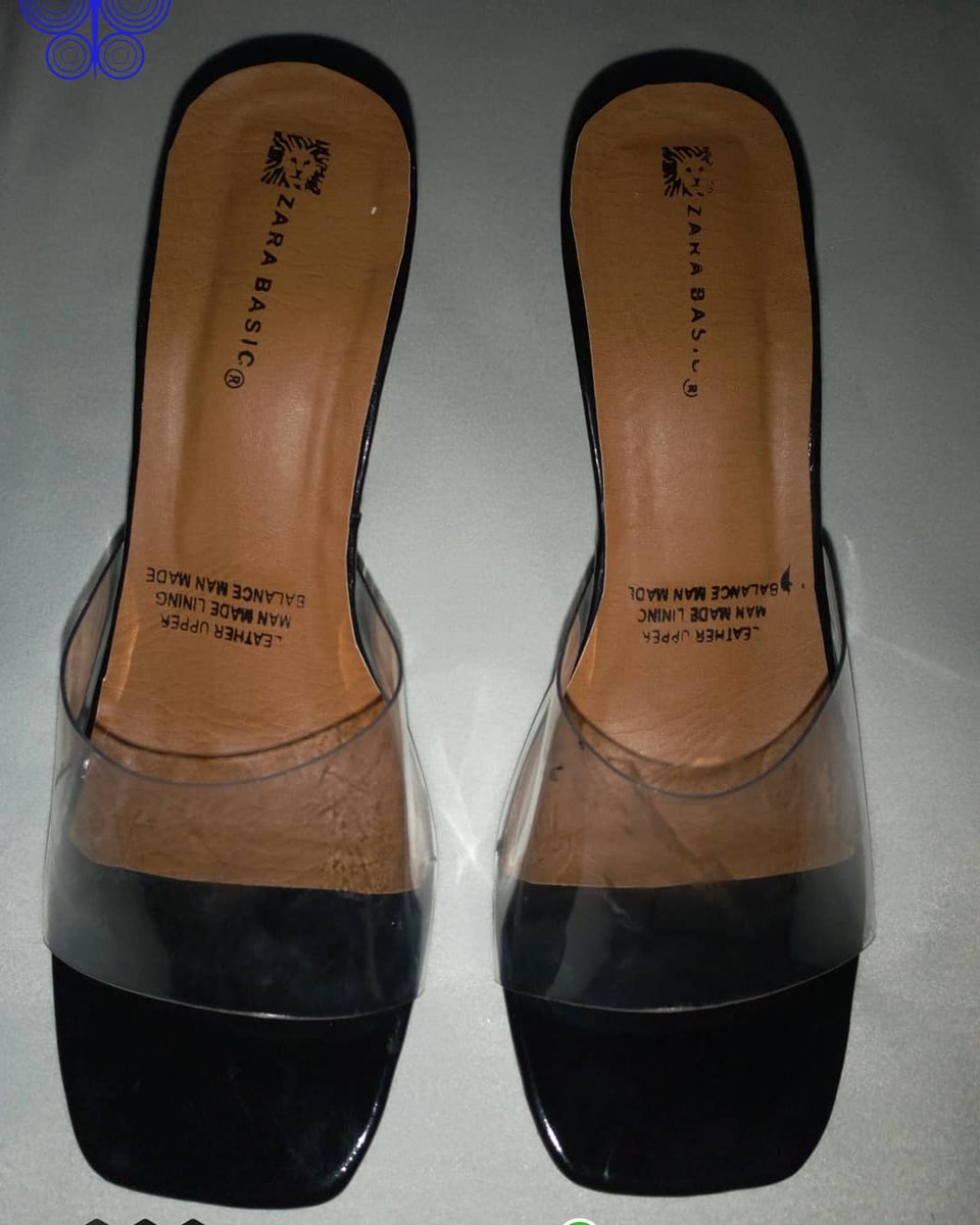 xflexwears's tweet photo. Check out this aba made heel.
Not just aba made but made to foreign quality.
Measured/booked by foreign footwear sellers. It can reach to you as well. 
Transparent top. Wholesale is #2500 only.
Call /whatsapp 0704 485 6674.
#fashion #designs #footwears #wears https://t.co/KgJ4fcb3U5