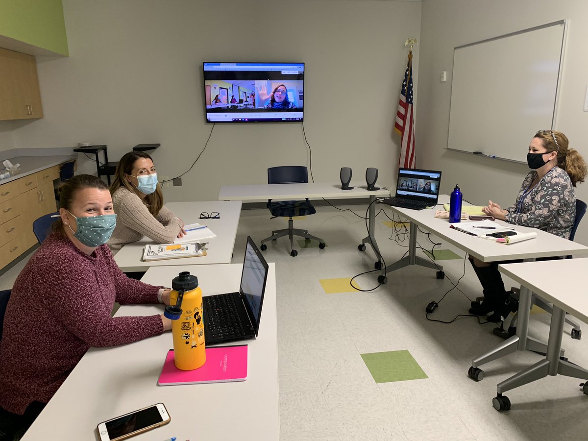 Mary Yodis tweet media