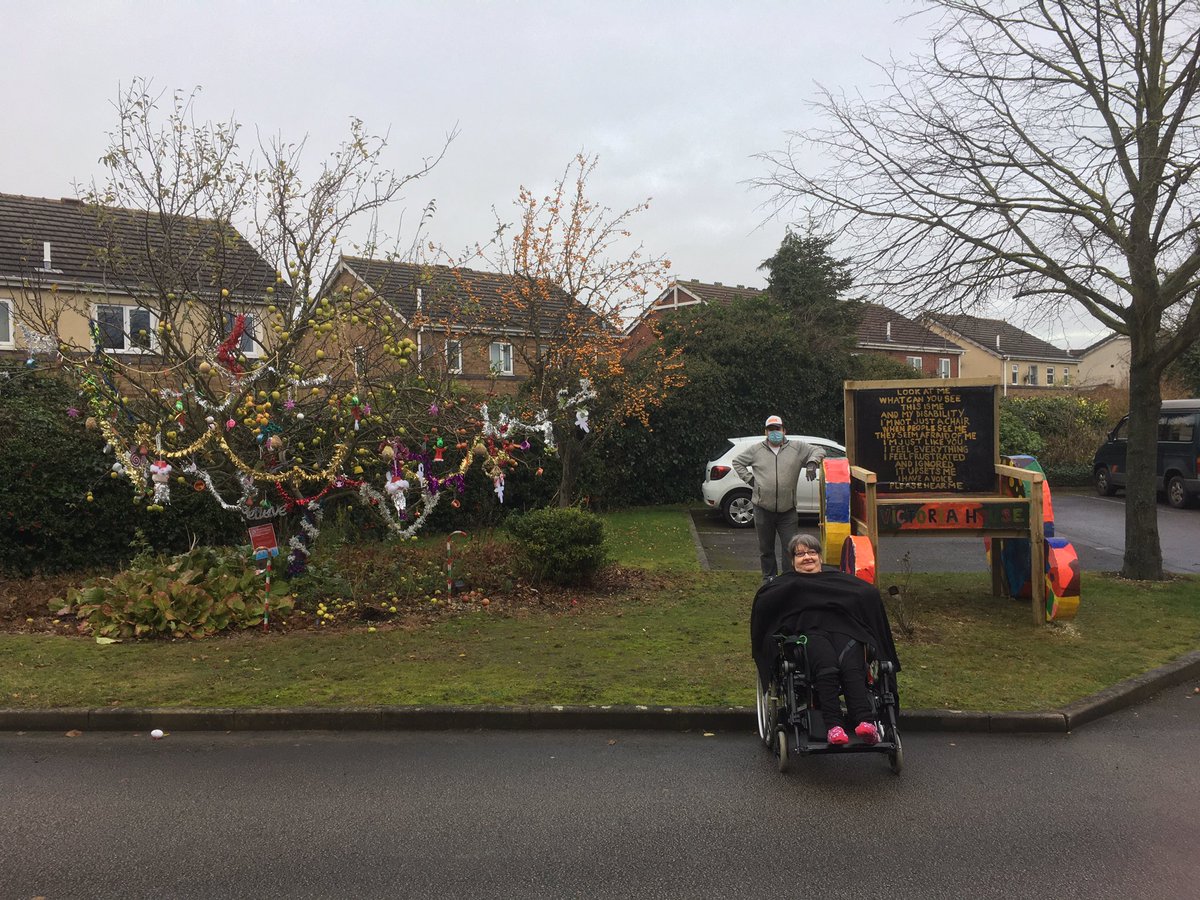 Today we added the 7ft wheelchair made by our service users to our Christmas tree trail. Looks amazing , hope some of you come to see it in our car park. <a href="/wemadethishull/">wemadethishull</a> @theDTgroup #christmastrees4ever