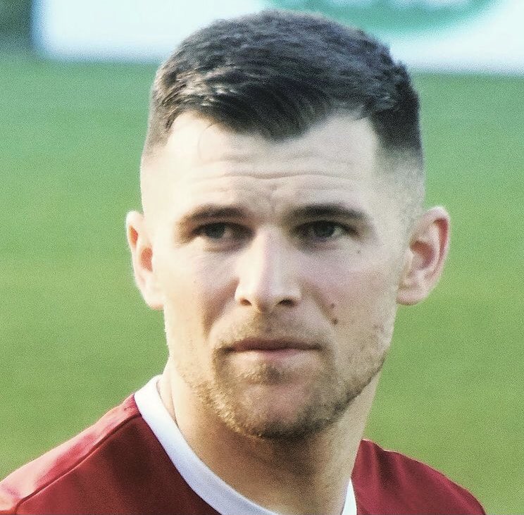 OvalWays's tweet photo. Good luck @dannybrookwell You’ve been a fantastic servant to the club, five great years of exciting us on that wing! Top class player but even better person. Diolch am bopeth Danny! 👏🏻👏🏻👏🏻👏🏻👏🏻👏🏻👏🏻👏🏻💛💚 https://t.co/fuVvOdGhUT