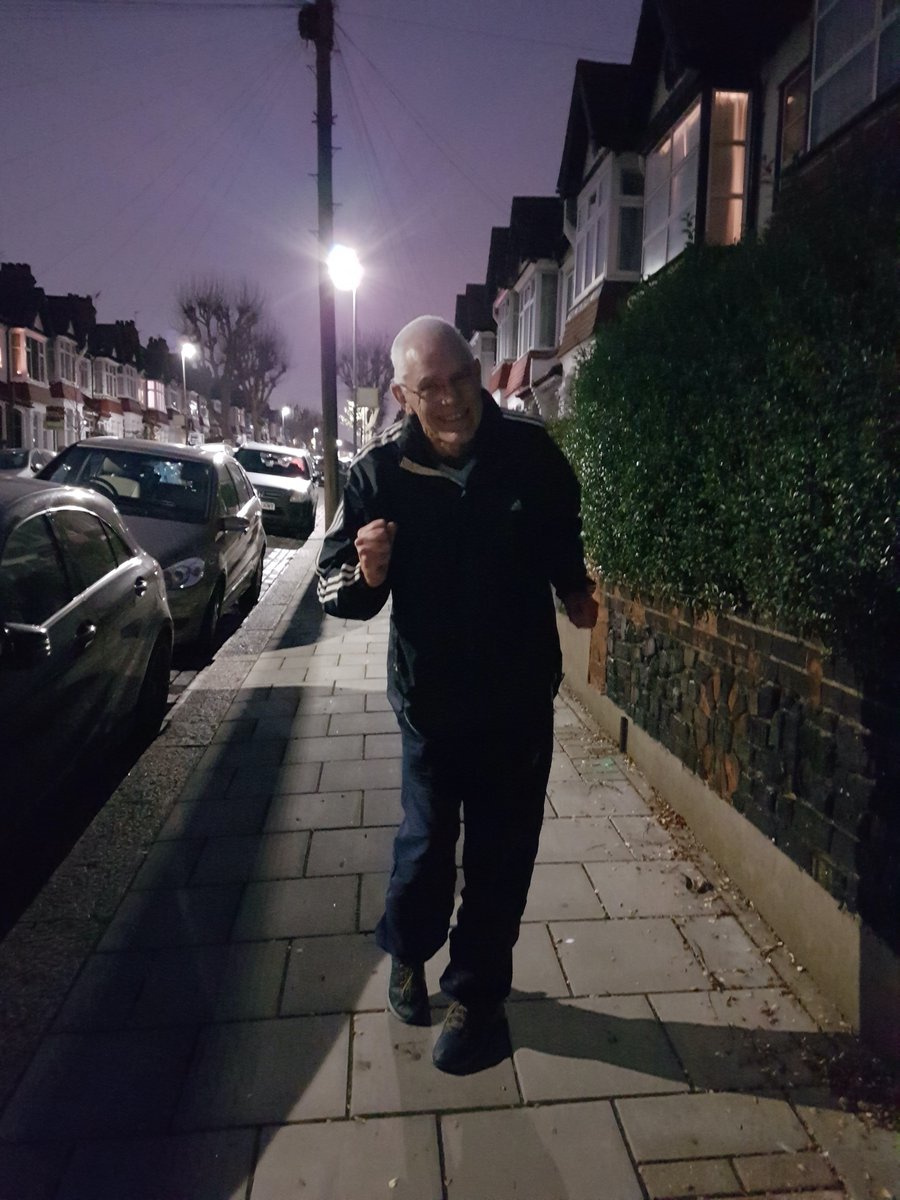 MakeTooting's tweet photo. Playing Out
"As a boy one of the things I loved to do was run round the block and time myself, hoping each time to beat the last. The circuit was from our front door, up Mandrake road, down Fircroft Road, along the high street and back up Mandrake to our front door, loved it." https://t.co/uiY4Umj8bZ