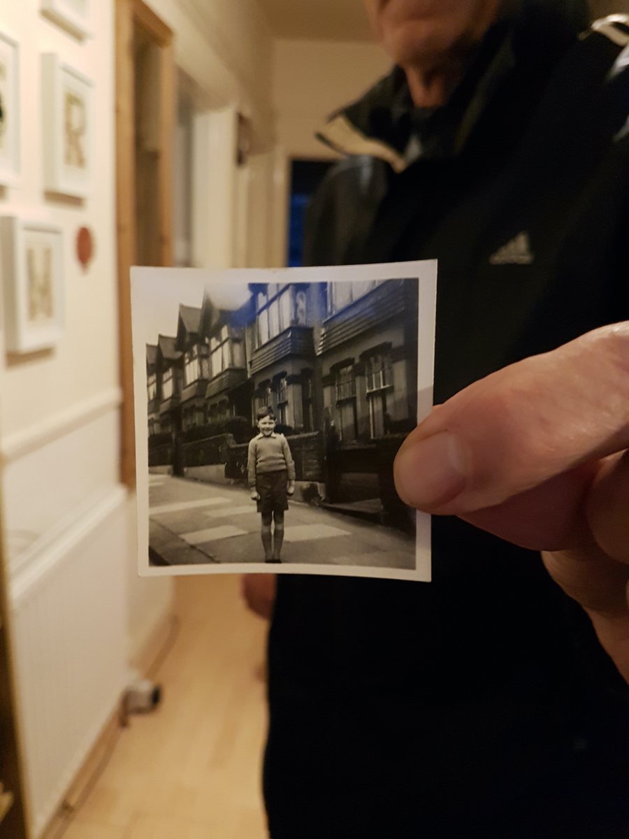 MakeTooting's tweet photo. Playing Out
"As a boy one of the things I loved to do was run round the block and time myself, hoping each time to beat the last. The circuit was from our front door, up Mandrake road, down Fircroft Road, along the high street and back up Mandrake to our front door, loved it." https://t.co/uiY4Umj8bZ