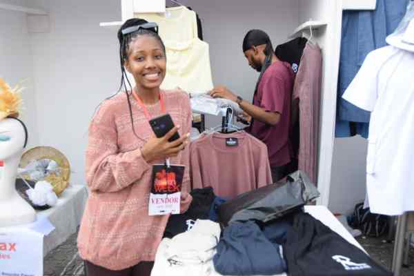 UchePOkoye's tweet image. Ladies And Gentlemen, Aba Fashion Week exhibition!🔥🔥🔥

See creativity!