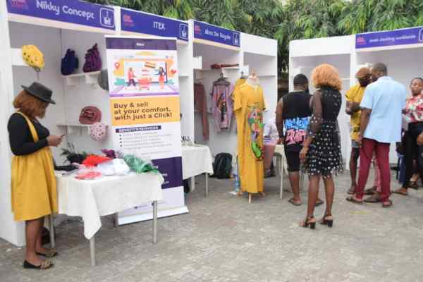 UchePOkoye's tweet image. Ladies And Gentlemen, Aba Fashion Week exhibition!🔥🔥🔥

See creativity!