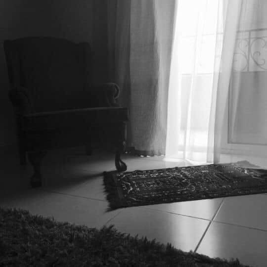 NAlmasaeid's tweet photo. و سلاماً علے سجدةٍ آازآ��لت ماآ فے آلقلبِ من ضيق  💔🌸🎶 https://t.co/ea0xu5EnL9