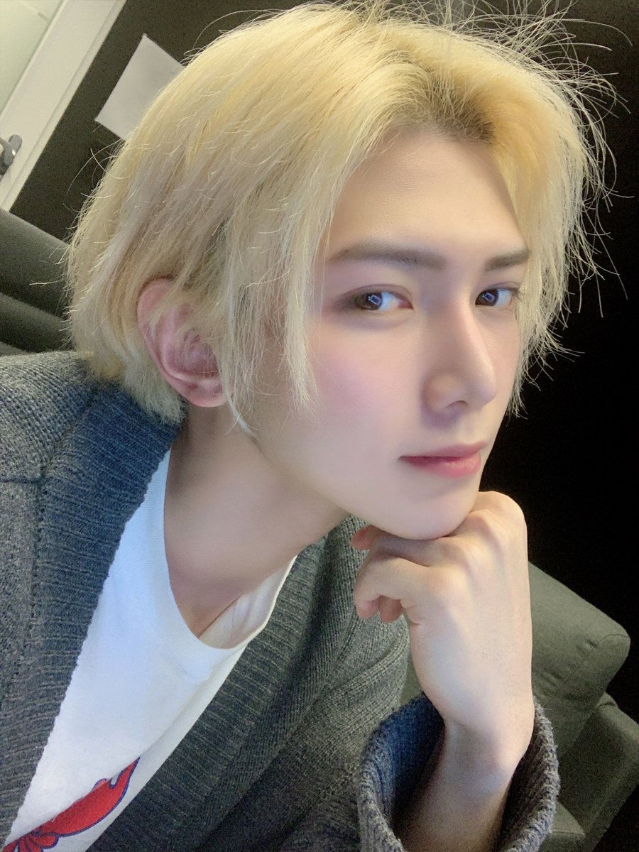 how to make your twitter yellow; a thread  #YEOSANG_BEST_BOY  #YEOSANG  #YEOSANG_WORLD_DOMINATION  #yeosangbeautifulangel