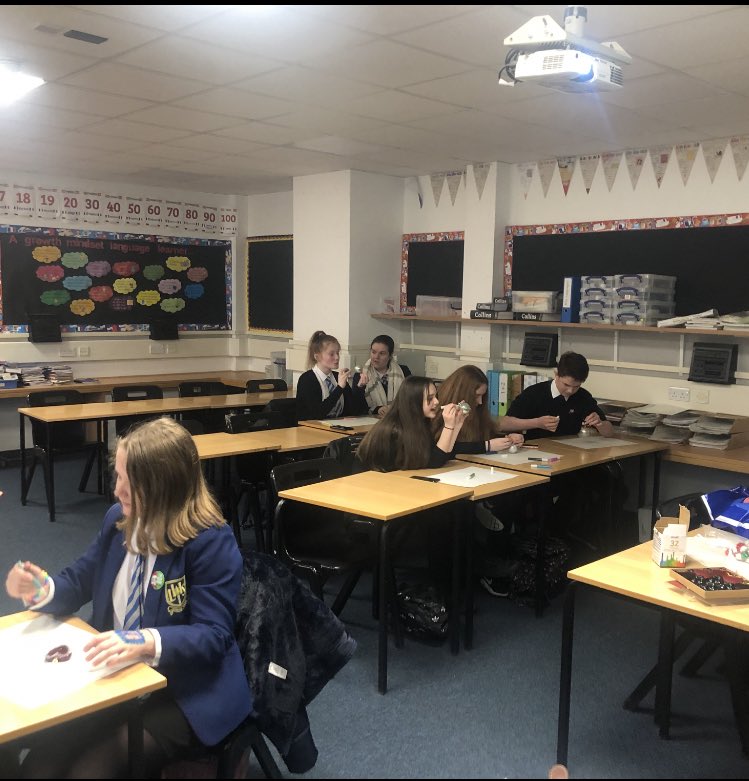Stress busters enjoyed learning about creative coping strategies and then tried some out - but with a festive twist! Decorating Christmas baubles!🎄 🎅 <a href="/LHS_English/">Larbert High English</a> <a href="/LarbertHigh/">Larbert High School</a> <a href="/S1LHSYT/">S1 LHS YT</a> <a href="/S2LHSYT/">S2 Year Team @ LHS</a> <a href="/S3LHSYT/">S3 Year Team</a>