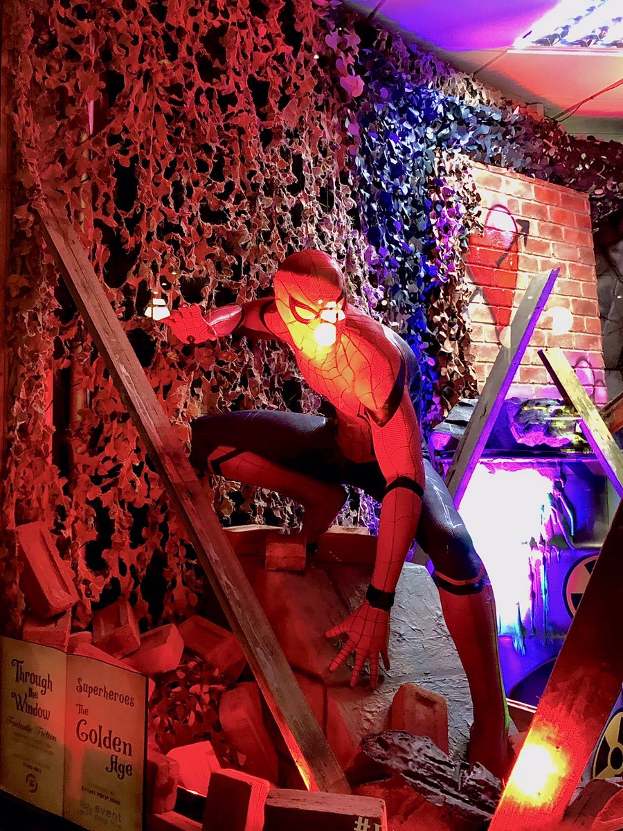 AlcuinLodge's tweet photo. Great work @theyorkbid and @MakeItYork and @Event_Prop_Hire  #Xmas #York #Windows 
We love what you’ve done here! https://t.co/M6zMx4EsbS