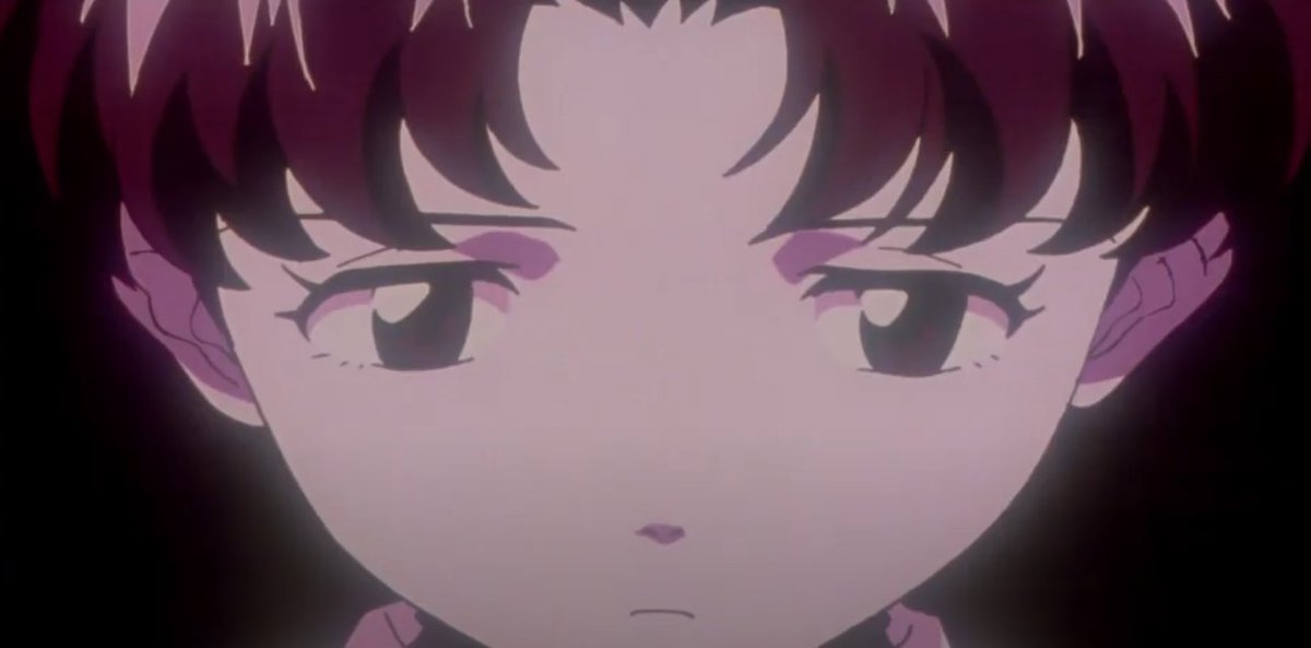 Misato jouait le rôle de la petite fille parfaite, organisée, pure, soucieuse. Mais ce n’était pas là sa véritable personnalité. Enfant, elle jouait déjà un rôle pour éviter des problèmes à sa mère, et l’aider dans sa vie de tous les jours, où son méchant père était absent.