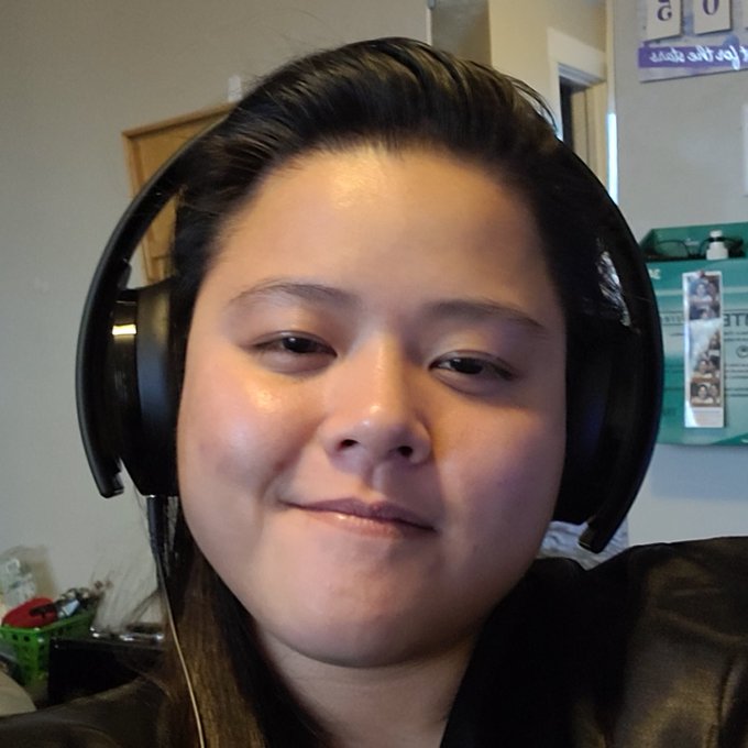 My gorgeous gamer wife❤ https://t.co/mwjAgjjfBT