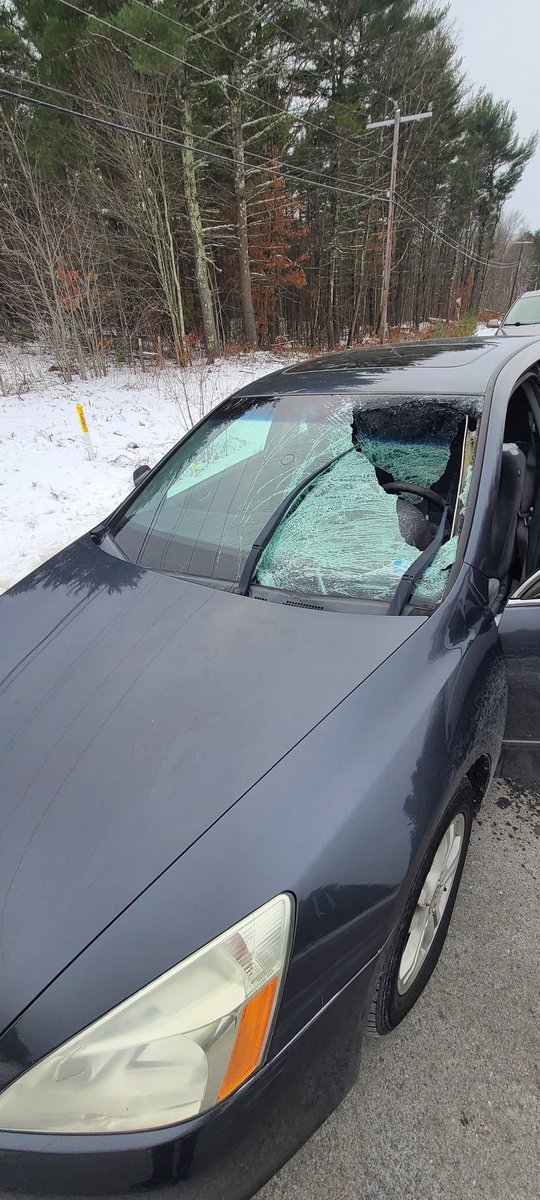 One person was transported to the hospital with facial injuries after ice from another vehicle struck the windshield. Remember to clear your vehicle when it snows.  It matters! #jessicaslaw