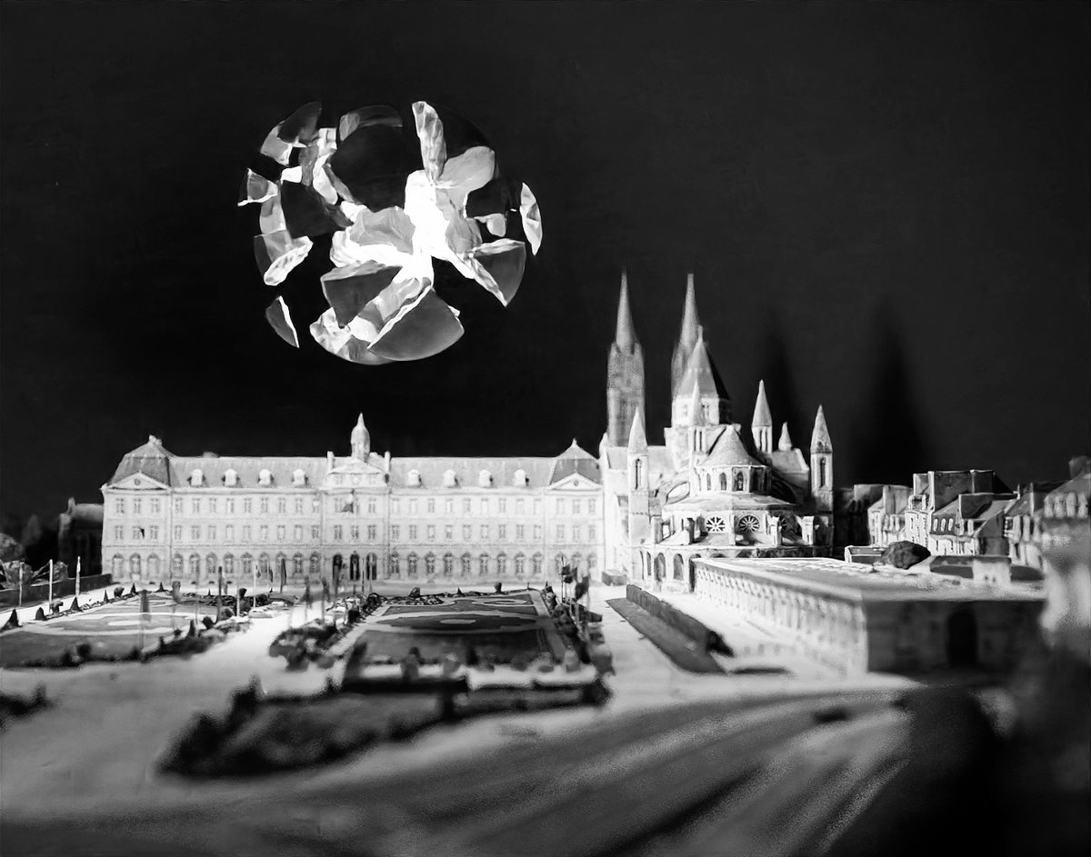 #Caen #Normandie #b3d #architecture #blackandwhite #3dart <a href="/CaenOfficiel/">Ville de Caen</a> <a href="/Caenlamer/">Caen la mer</a>