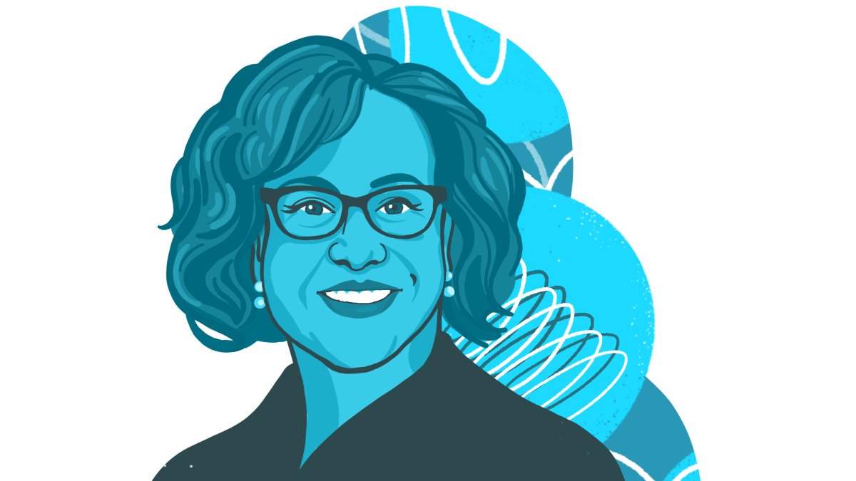 Duchess Harris, who teaches American studies and political science at  @Macalester, sees the world as her classroom. Read her full bio at  http://50Over50mn.org&nbsp;  #50Over50  @harris_duchess  @sciencemuseummn