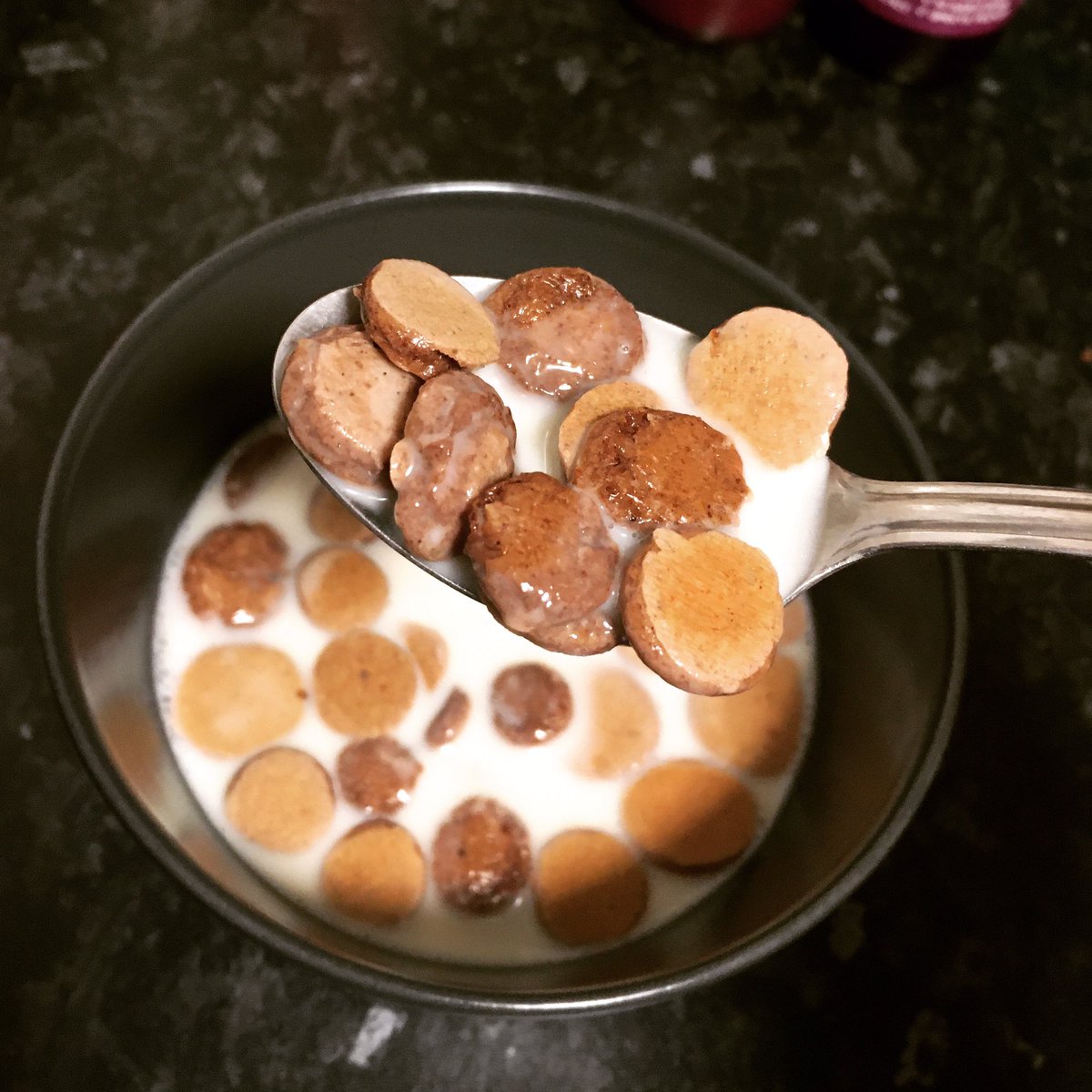 KTO_GNX's tweet photo. #KetoCereal not too bad but needs a bit work

#Keto #KetoDiet #KetoFoods #KetoIdeas #KetoMeals #Ketogenic #KetogenicDiet #KetogenicFoods #Ketosis #LowCarb #LowCarbIdeas #LowCarbDiet #LCHF #Foodie #LowCarbFoods #WholeFoods #KeepItSimple #Weightloss #Wellness #Health #HealthyLiving https://t.co/eRrJ0roQxq