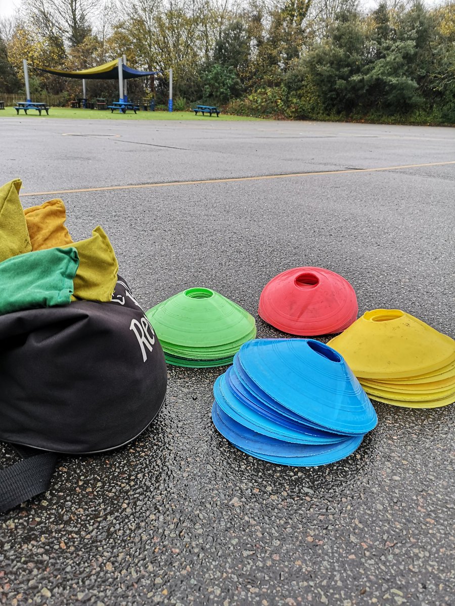 gsp_greenacre's tweet photo. A great morning session @stmarysrcp_1894 with year 1. Amazing to see the teachers confidence grow over the last few weeks and put lots of hard work into practice #proud #teachersconfidence #lessonsupport #BL https://t.co/61RW0ez0j4