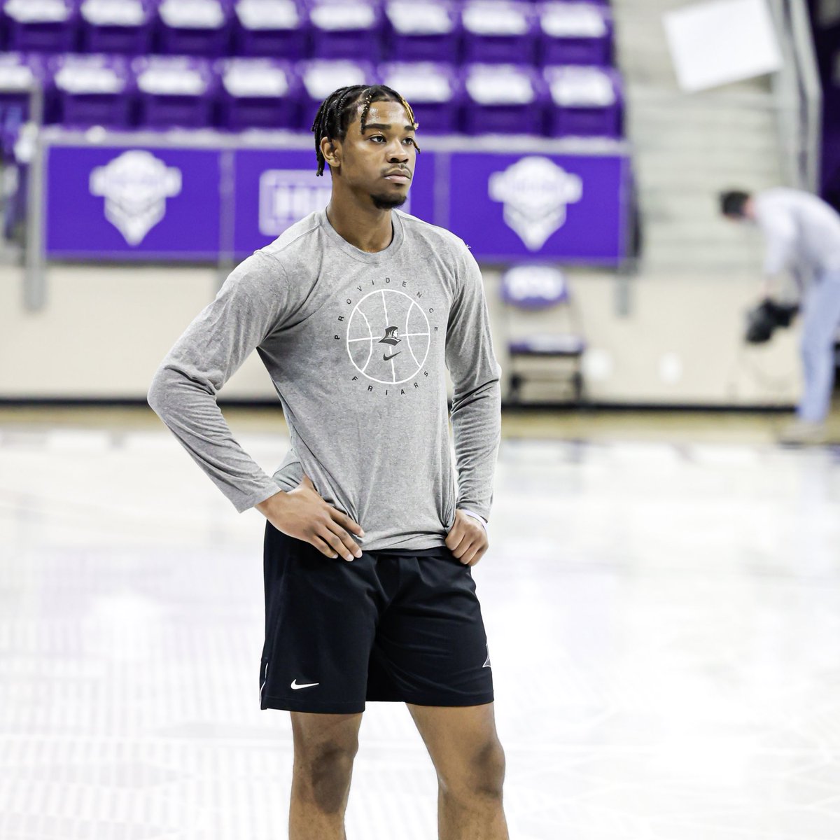 PCFriarsmbb's tweet photo. Duke and Reeves combine for our first 12 points https://t.co/uaLy7k7hxS