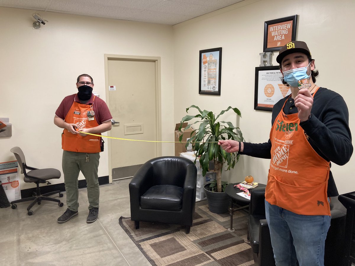 3409HomeDepot tweet media