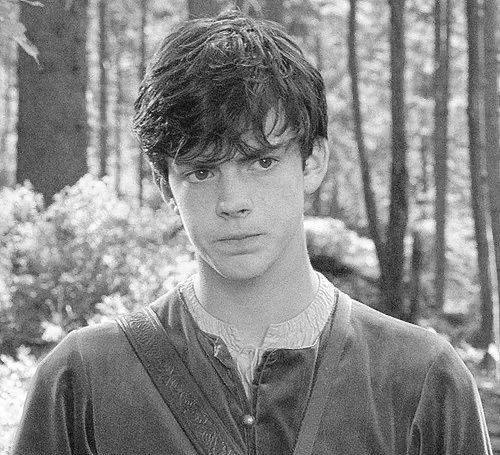 Skandar Keynes in The Chronicles of Narnia series (a thread)