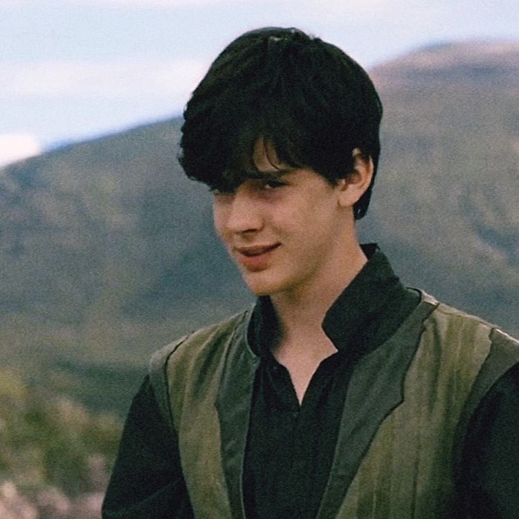 Skandar Keynes in The Chronicles of Narnia series (a thread)