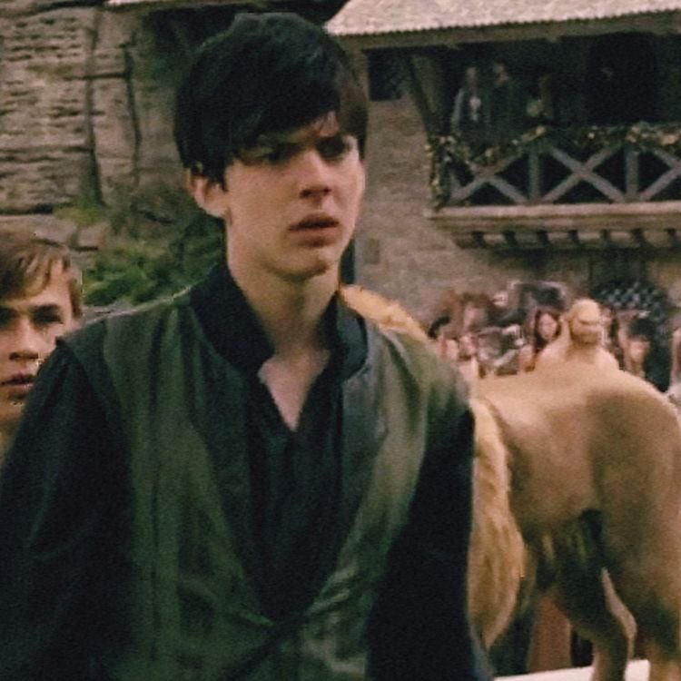 Skandar Keynes in The Chronicles of Narnia series (a thread)