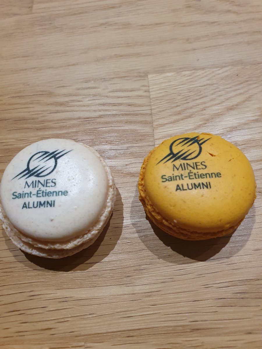 Ceremonie live digital #SainteBarbe, suite... : <a href="/MinesSEalumni/">Mines Saint-Etienne Alumni</a> a offert des délicieux macarons estampillés <a href="/MINES_StEtienne/">MINES Saint-Étienne</a> aux participants : super idée ! <a href="/MINES_StEtienne/">MINES Saint-Étienne</a> #genious!
<a href="/IMTFrance/">Institut Mines-Télécom (IMT)</a>